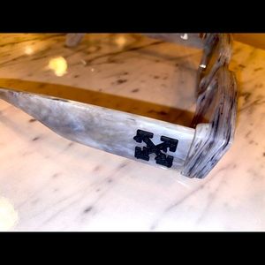 OFF-WHITE Sunglasses